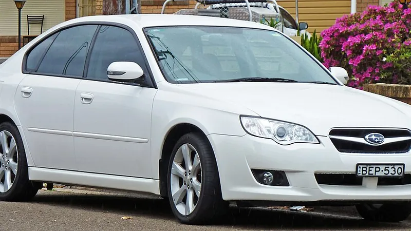 2003 Subaru Liberty BL9: 2007 Subaru Liberty (BL9 MY08) 2.5i sedan (2010-10-02) 01