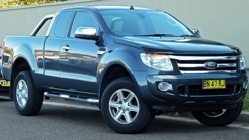 2011 Ford Ranger PX: 2011 Ford Ranger (PX) XLT High Rider 4-door Super Cab utility